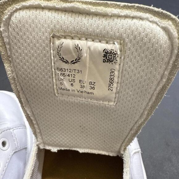 Fred Perry White Canvas Low Trainer Designer Athleisure Sneakers Shoes Womens 6 - Picture 7 of 15
